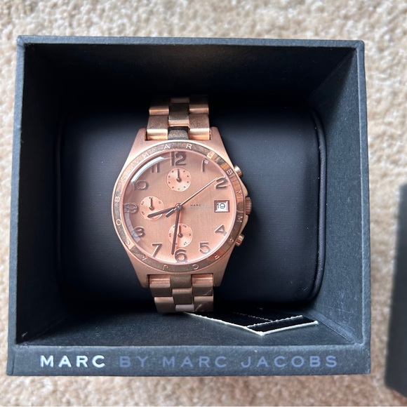 NWT. Rose Gold Marc by Marc Jacobs Watch - Picture 1 of 6